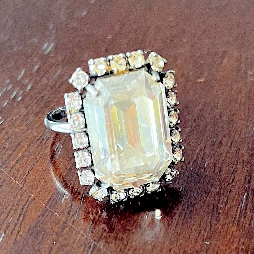 Swarovski Cocktail Ring